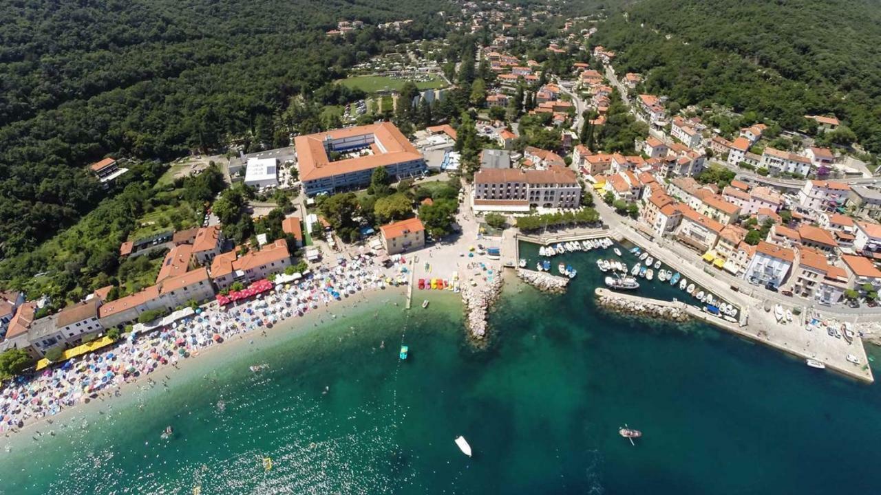 Apartman Nicole Mošćenička Draga Eksteriør bilde